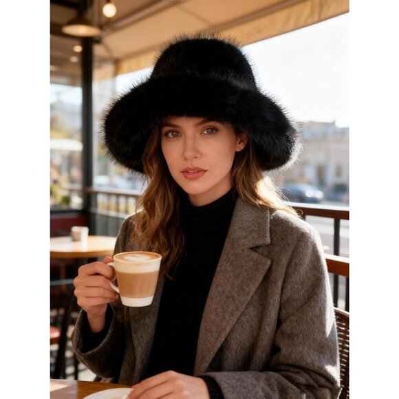 Women\'s Black Oversized Winter Long Pile Fur Wide Moldable Brim Warmer Cap